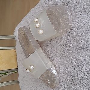 Karl Lagerfeld Clear Pearl Embellished Sandals ❤️